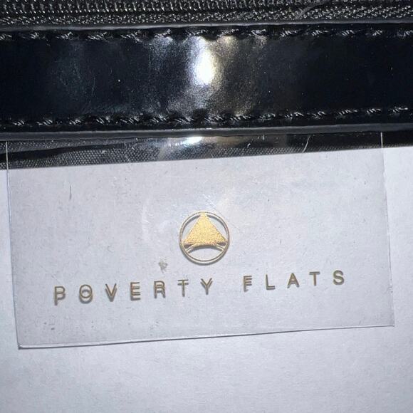 Poverty Flats Structured Tote burgundy & black purse - Picture 12 of 14